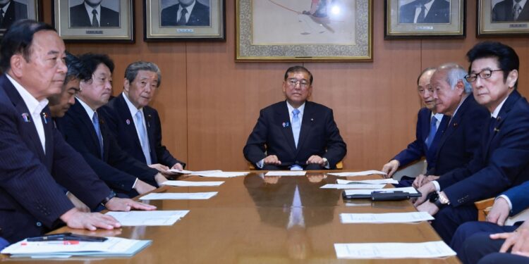 “제1당 책임지겠다”… ‘3연속 참패’에도 퇴진 거부한 日 이시바