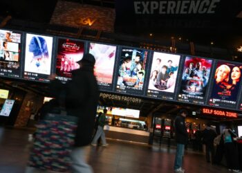 “단돈 천원으로 영화 볼 수 있다고?” 할인권 ‘450만장’ 뿌린다