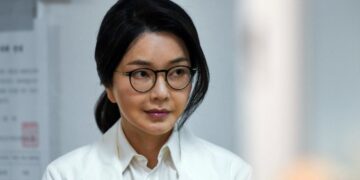 ‘김건희 선물용’ 사넬백 영수증 통일교서 확보