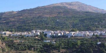 “묘지 포화? 그럼 죽지 마!”…26년 간 죽음이 ‘불법’인 마을, 무슨 일이