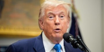 美 고용쇼크에 발끈한 트럼프 “통계 조작됐다… 담당자 해고”