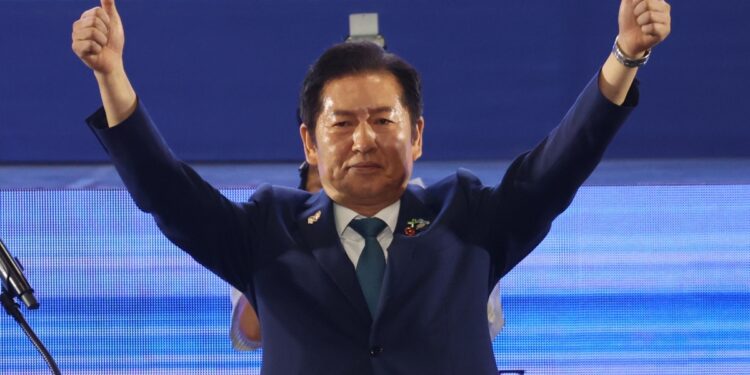 정청래 “아직도 尹 옹호세력 있다면 어찌 손 잡겠나”…정국 급랭 전망