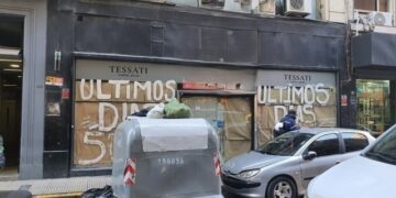 쓰레기 뒤지면 벌금 90만원…경기 불황에 빈민층 늘어난 ‘이 나라’