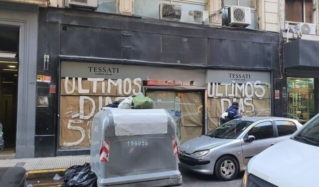 쓰레기 뒤지면 벌금 90만원…경기 불황에 빈민층 늘어난 ‘이 나라’