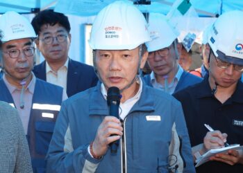 포스코이앤씨, 창사 43년 만에 최대 위기… 건설업계도 ‘초긴장’