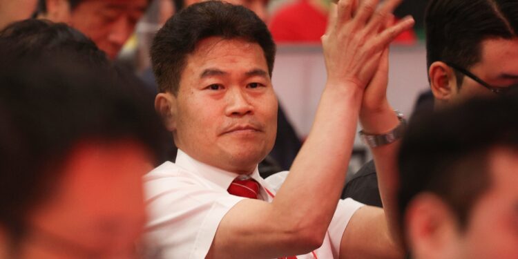 국힘, ‘배신자 소동’ 전한길 징계 착수…“조속히 결론”