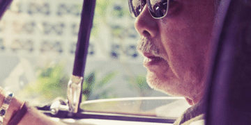 “이제부터 ‘이 검사’ 탈락하면 면허 박탈”…고령 운전자에 칼 빼든 英 왜?