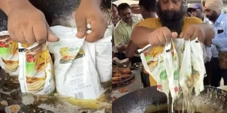 “봉지째 기름에 넣고 팔팔 끓여요”…전 세계 기겁한 인도 ‘160원 튀김’의 비밀