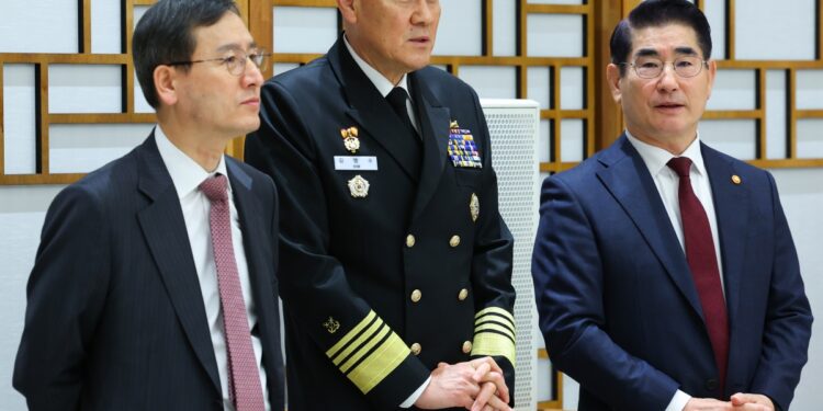 [단독]내란특검 “김용현 브레이크 안밟혀…엑셀 못밟게 막는중” 진술 확보