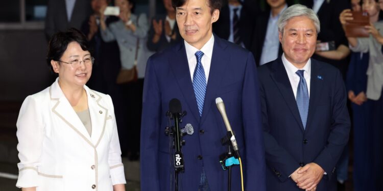 김종인 “조국 목표는 대통령 출마…빠르게 움직일 것”