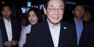 [속보] 李대통령 “한중관계, 경쟁·협력·대결·대립 측면 함께 존재”