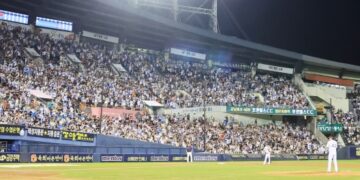 내일 쌍천만 터진다, 17년 전 베이징金 ‘야구의 날’에…