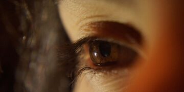 “라식 없이 1분 만에 시력 교정”…전류로 각막 성형 성공