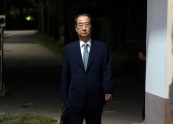 ‘尹계엄 방조’ 한덕수 전 총리 구속영장 기각…“다툴 여지 있어”