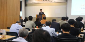 “노란봉투법 개념이 뭐죠?” “사용자는요?”… 로펌 세미나 달려간 기업들