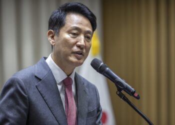 “오세훈 시장 떨어뜨려…” 살해 협박글에 경찰 오 시장 찾아갔다