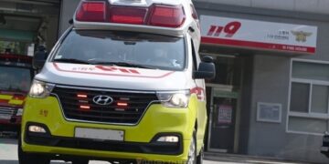 익수자 구하려다가…구명조끼 건네다 바다 빠진 20대 끝내 사망