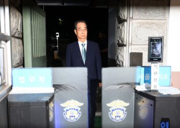 내란 특검, 기간 연장해 세갈래 수사 전망… 국무위원·국힘·외환 의혹 잡는다