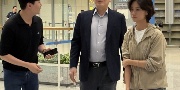 美, 반도체 장비 ‘中 반입’ 규제… 삼성·SK, 불확실성 더 커졌다