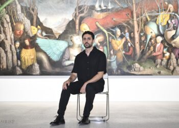 난 기억 복원자… 상상 그 이상의 것을 붓질한다