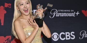 로제, K팝 첫 MTV VMA ‘올해의 노래’