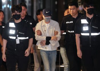 남은 건 김건희…특검, 삼부토건 주가조작 의혹 ‘그림자 실세’ 기소[로:맨스]