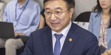 윤호중 “비상계엄 지자체 가담 의혹, 행안부 자체 진상조사”(종합)