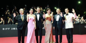 웃기면서 슬픈 처절한 몸부림, 우리네 현실이었다