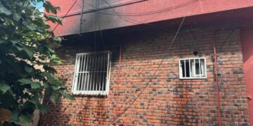 부산 다세대 주택서 불…60대 거주자 방화 혐의 검거