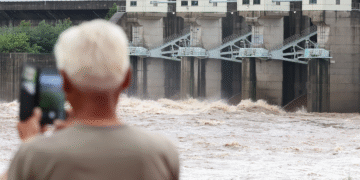 [단독] 北 황강댐 무단 방류 16년 간 81건…“李정부, 北 무책임 방조”