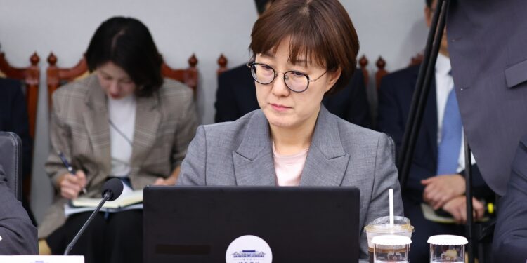 ‘그림자 실세’ 김현지 경찰 고발…“국민 기만한 직권남용”