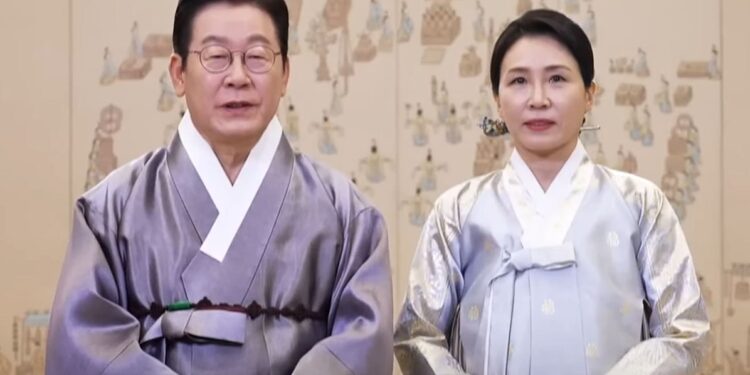 李대통령 “고단한 우리 국민들 살림살이 풍족해지도록 최선”