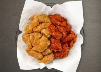 [단독] ‘용량 줄이고 가격 유지’ 교촌치킨… 공정위 “순살치킨, 단속 대상 아냐”