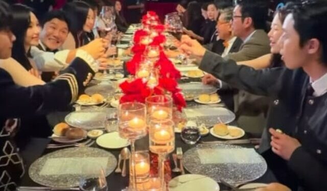 W코리아, ‘유방암 술파티’ 논란에 사과 “환우·참석자에 죄송”