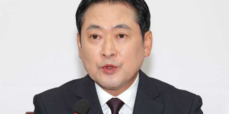 장동혁 “尹대통령님 면회…성경 말씀과 기도로 단단히 무장하고 계셔”