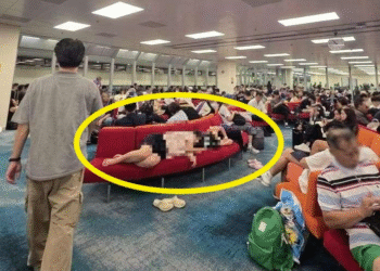 의자 5개 차지하고 누운 한국인 모녀… “해외 공항서 민폐” 뭇매