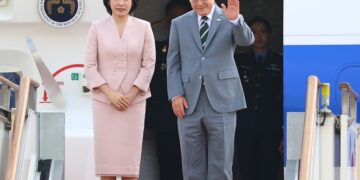 이 대통령 말레이시아 도착…‘실용외교’ 슈퍼위크 개막