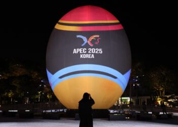 “잼버리도 그러더니…경주, 잘 곳 없어 난리” 외신 지적