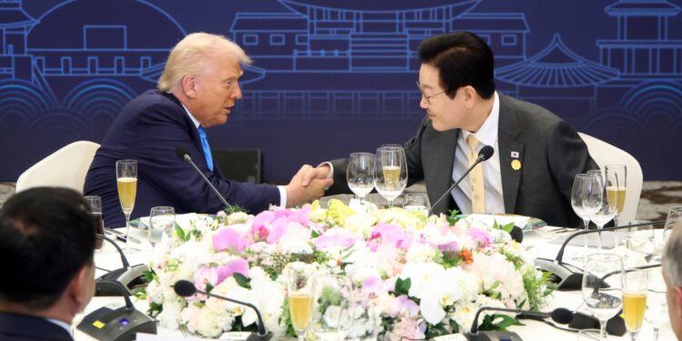 [속보] 한미 관세협상 타결 “총 2000억 달러 현금 투자…의약품 등 최혜국 대우”