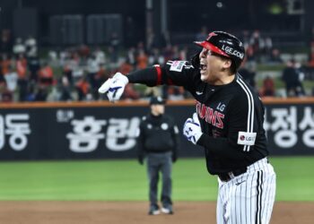 이번엔 현수 매직… LG, 9회 대역전극