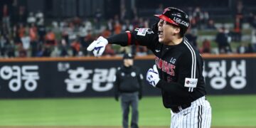 이번엔 현수 매직… LG, 9회 대역전극