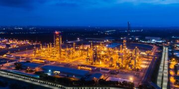 [속보] 롯데케미칼·HD현대케미칼, 대산NCC 통합키로…석화재편안 ‘1호’