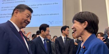 “중국 여행객 빠지면 20조 타격” 일본 외무성 긴급 진화 위해 베이징행