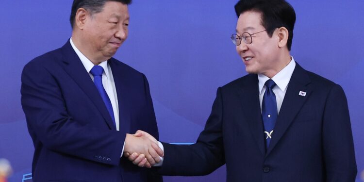 대통령실 “한중관계, 전면적 복원… 한화오션·한한령 해결 공감대”