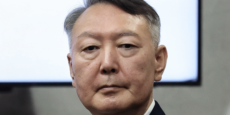 尹모교 충암고 축제서 “윤 어게인!” 외친 래퍼…“협의 없었다” 발칵