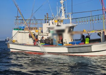 가파도 해상서 선박 좌초… 다행히 승선원 3명 전원 구조