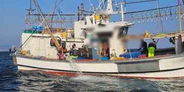 가파도 해상서 선박 좌초… 다행히 승선원 3명 전원 구조