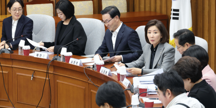 국힘, 지방선거 경선에 ‘당심 70%’ 반영…만34세 미만 ‘가산 20%P’