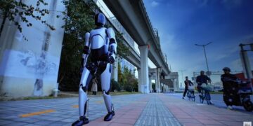 사흘 밤낮 쉬지 않고, 106㎞ 걸었다… 中 휴머노이드 신기록