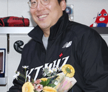 LG도 두산도 아니네… ‘타격 기계’ 김현수 kt 입성